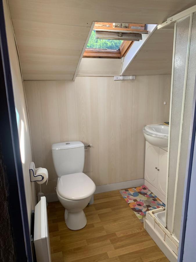 Joli Appartement Dans Une Maison Ancienne Акс-ле-Терм Екстериор снимка